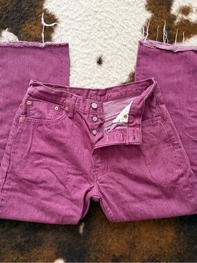 Levi's Women's Flared Jeans in Berry